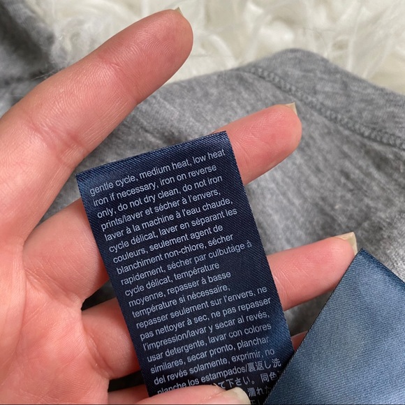 Tommy Hilfiger Grey T-shirt- XS - Picture 5 of 8